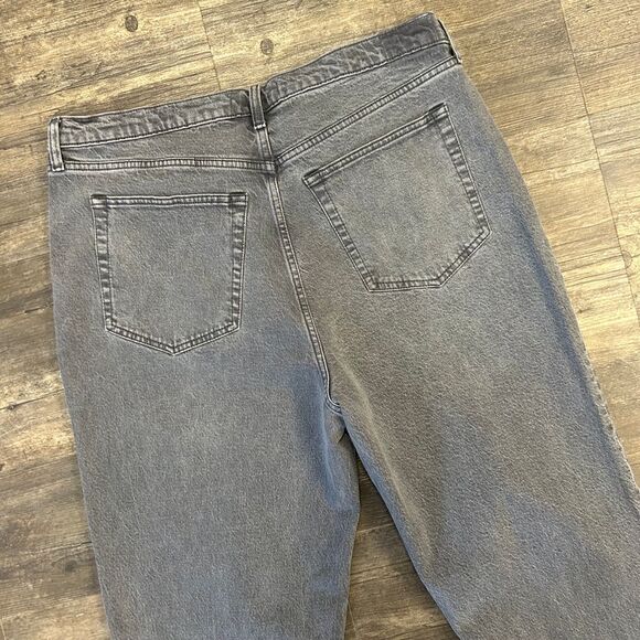NWT Abercrombie & Fitch The 90's Straight Ultra High Rise Jeans Women 34x18 (95) - Picture 10 of 10